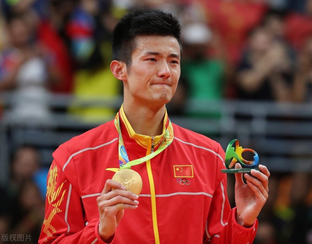 九游娱乐-关于丹麦羽毛球队力克泰国羽毛球队，谌龙高光表现的信息