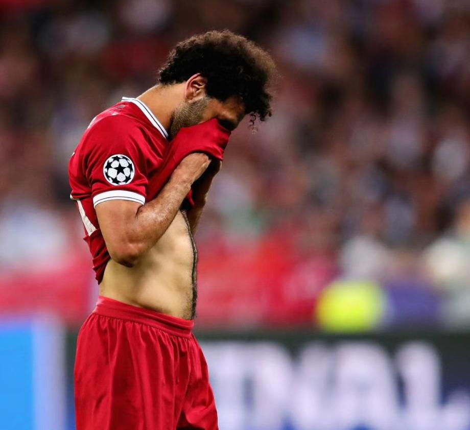 关于利物浦主帅透露队内球员受伤情况的信息