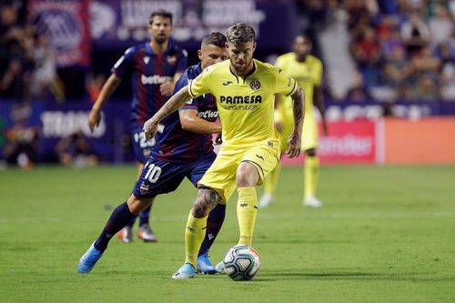 比利亚雷亚尔攻防俱佳,轻松击败对手的简单介绍 比利亚雷亚尔攻防俱佳,轻松击败对手的简单介绍