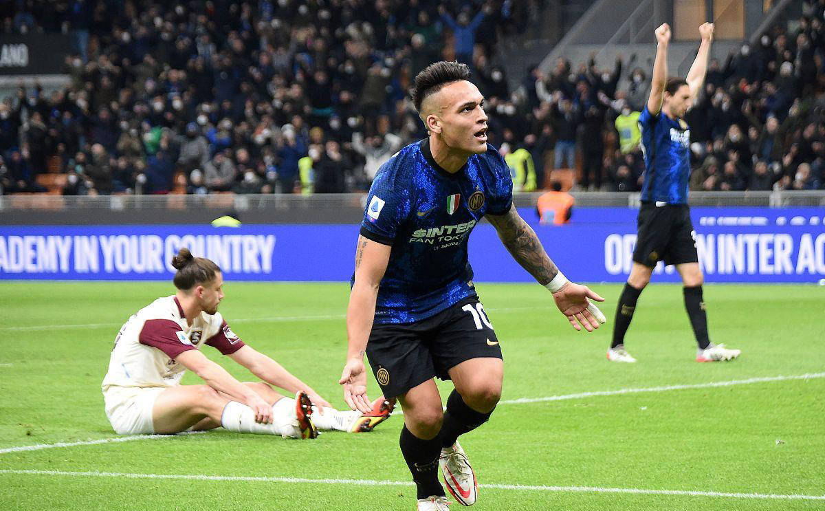 关于格罗纳主场击败佛罗伦萨，取得关键胜利的信息