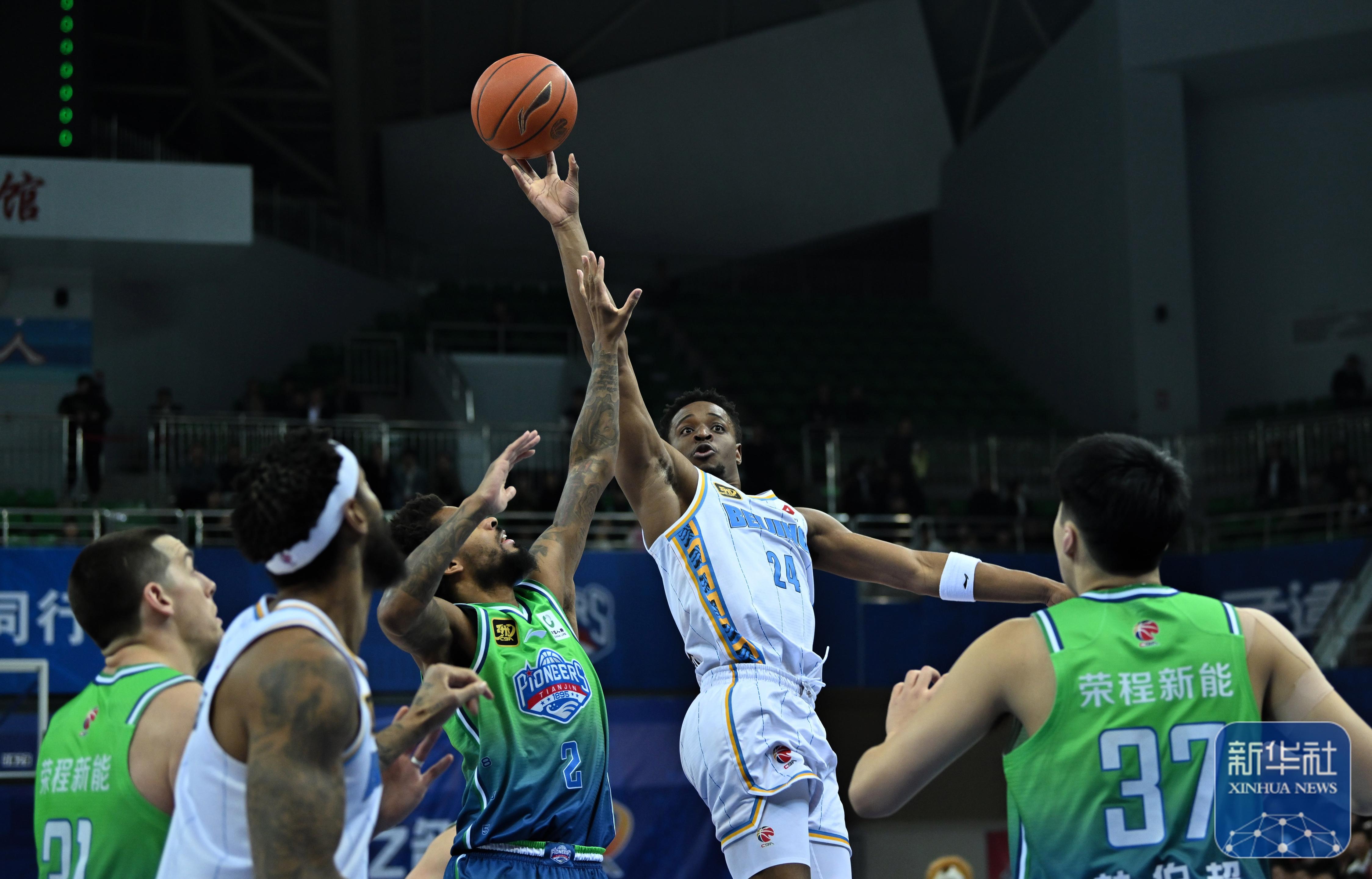 包含北京北控客场不敌深圳FC，遭遇挑战的词条