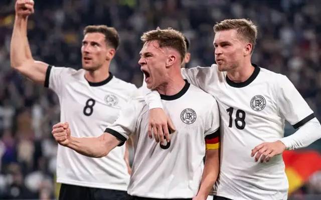 关于斯洛伐克队顽强抗衡，晋级欧锦赛四强的信息