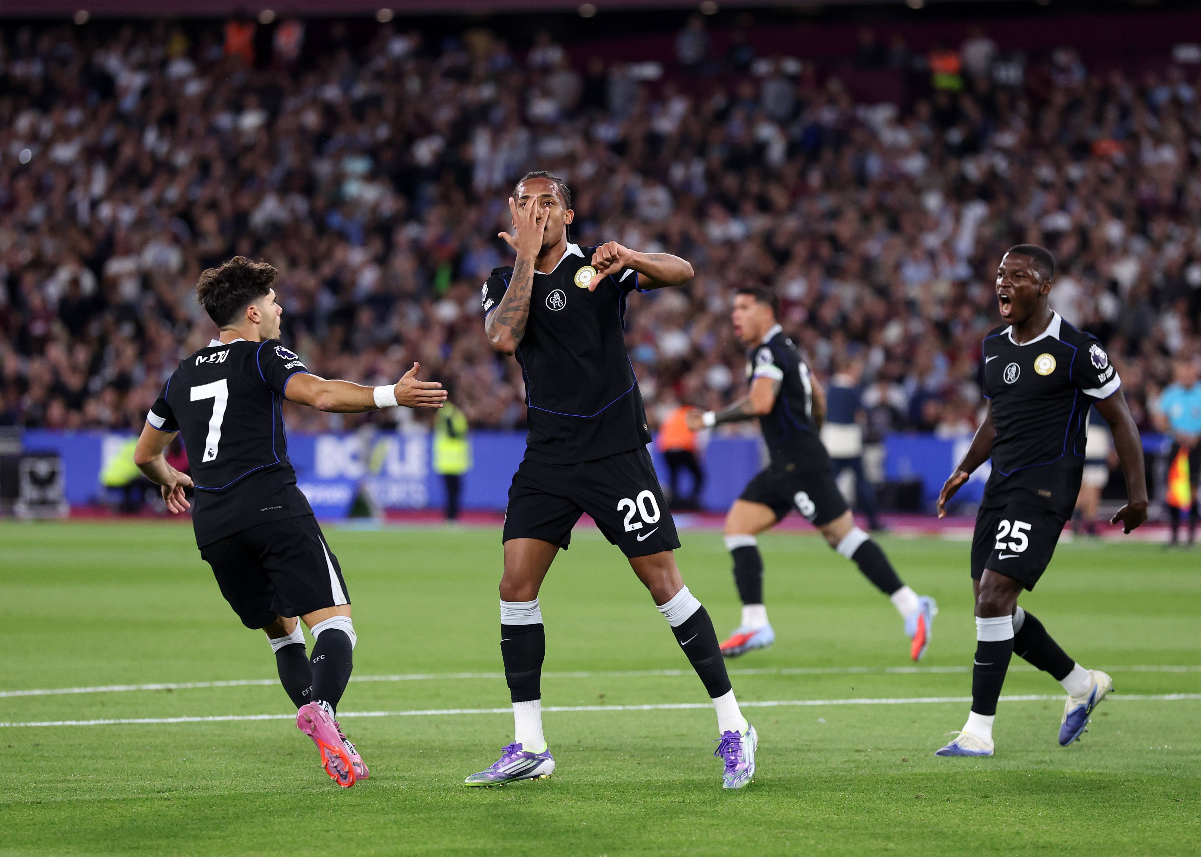 切尔西客场大胜，轻松取得三分保持领先