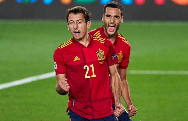 关于法国队横扫印尼队,黄鸭组合统治全场的信息 关于法国队横扫印尼队,黄鸭组合统治全场的信息