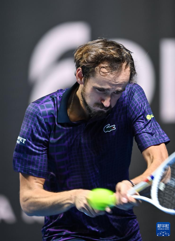 九游游戏-关于ATP总决赛鏖战温网，梅德韦杰夫扛起全队的信息
