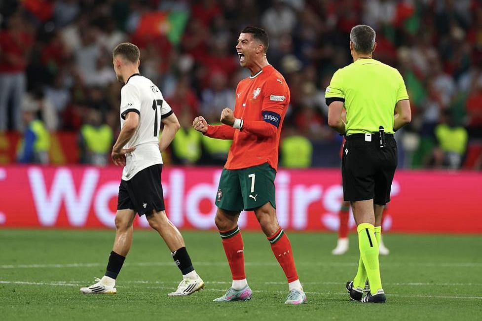 九游娱乐app下载-包含葡萄牙队横扫英格兰队，林高远惊艳四座的词条